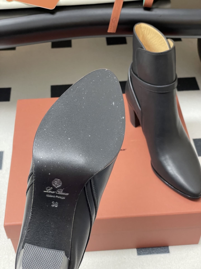 L0r0 P1ana boots